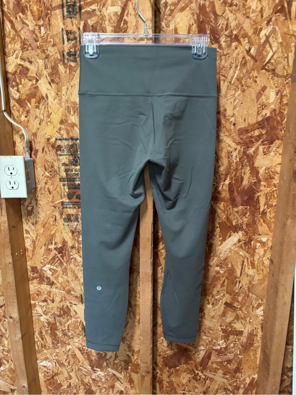 Lululemon High-Waist Olive Green Align Active Leggings - Picture 7 of 7
